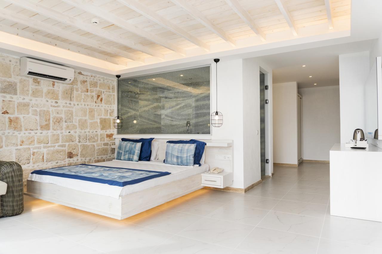 Nur Beach Hotel Kas Exterior foto